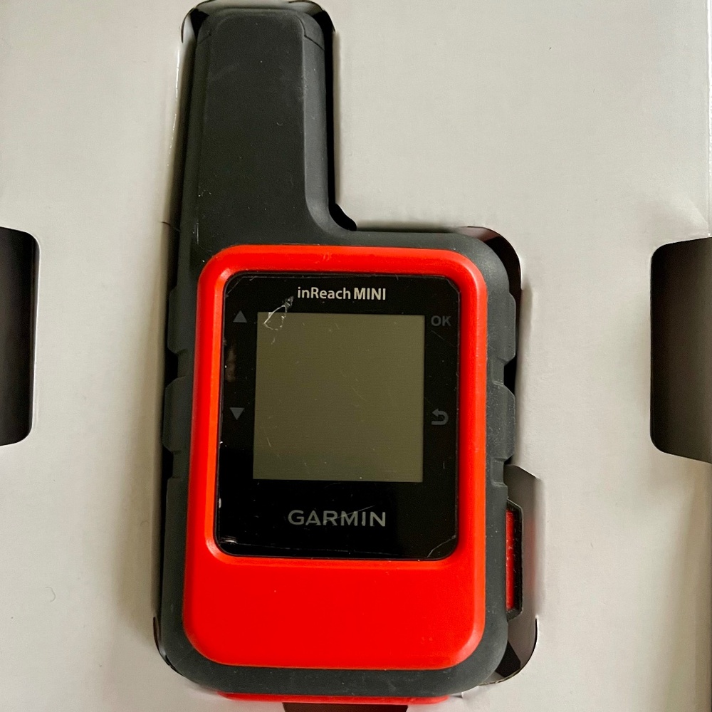 Garmin InReach MINI Black/Orange Satellite Communicator